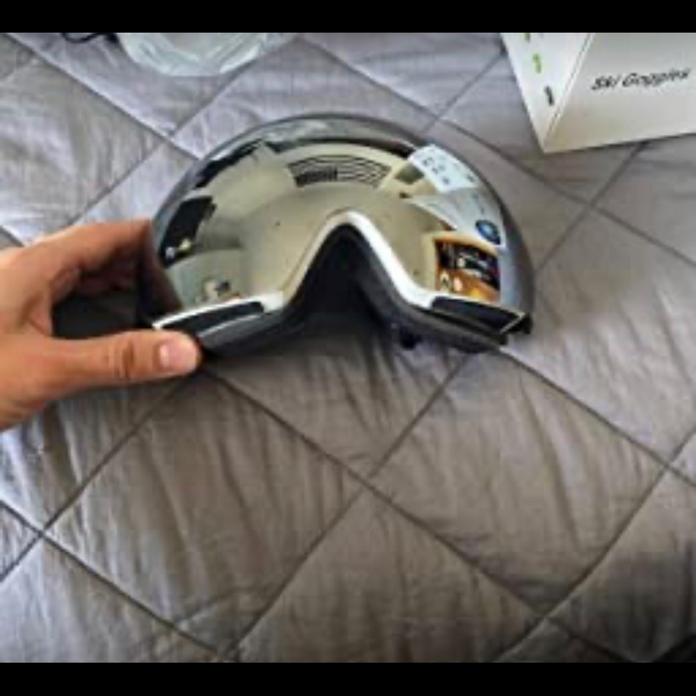 COPY - NWT Anti Fog Ski Goggles - Snowboard Goggle with Interchangeable Lens UV… - Picture 2 of 4